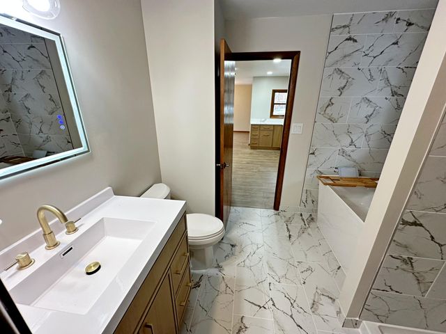 8440 Van Buren Court, Munster, IN 46321