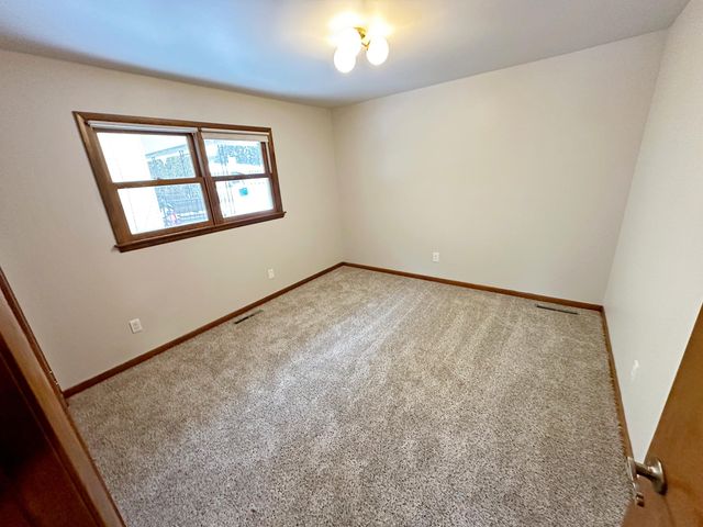 8440 Van Buren Court, Munster, IN 46321