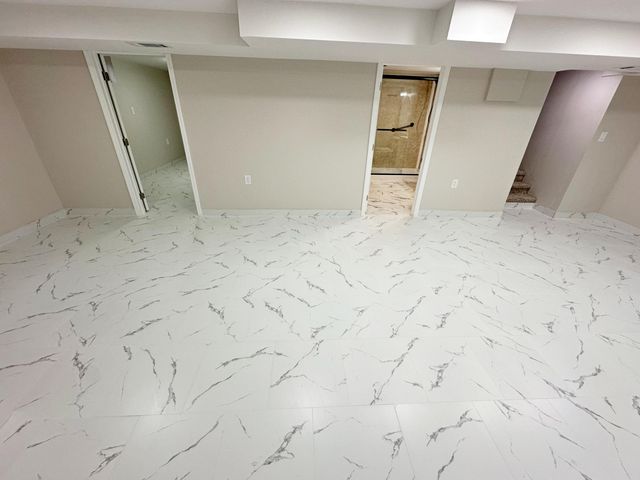 8440 Van Buren Court, Munster, IN 46321