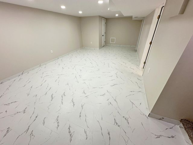 8440 Van Buren Court, Munster, IN 46321