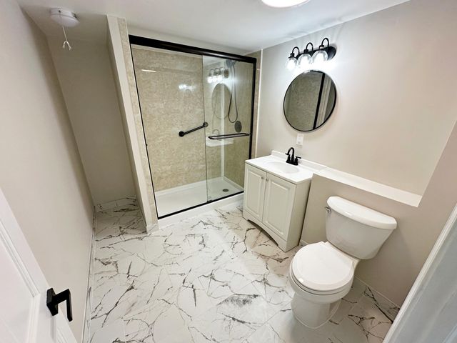 8440 Van Buren Court, Munster, IN 46321