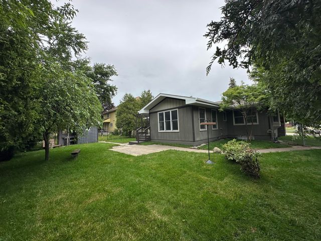 8440 Van Buren Court, Munster, IN 46321