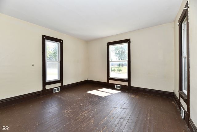 208 E Sherman Street, Windfall, IN 46076
