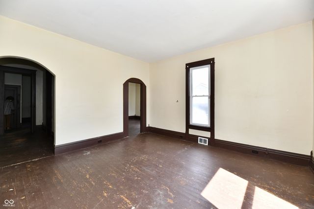 208 E Sherman Street, Windfall, IN 46076
