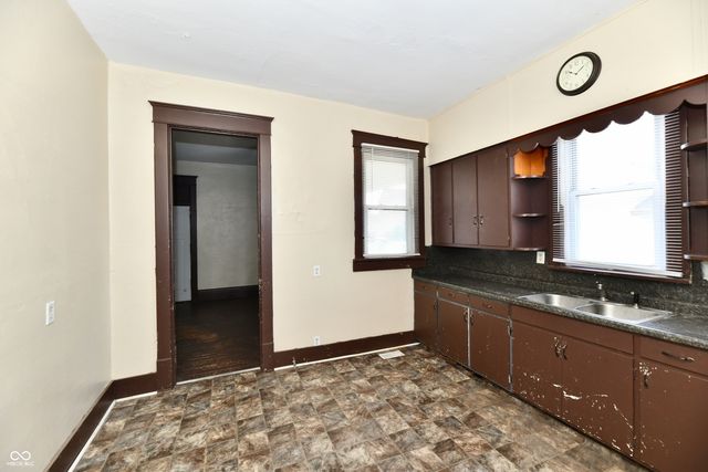 208 E Sherman Street, Windfall, IN 46076