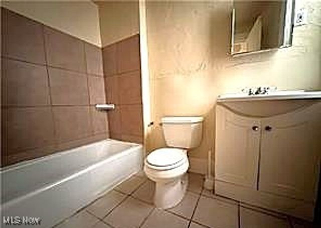 1675 Carlyon Road, East Cleveland, OH 44112