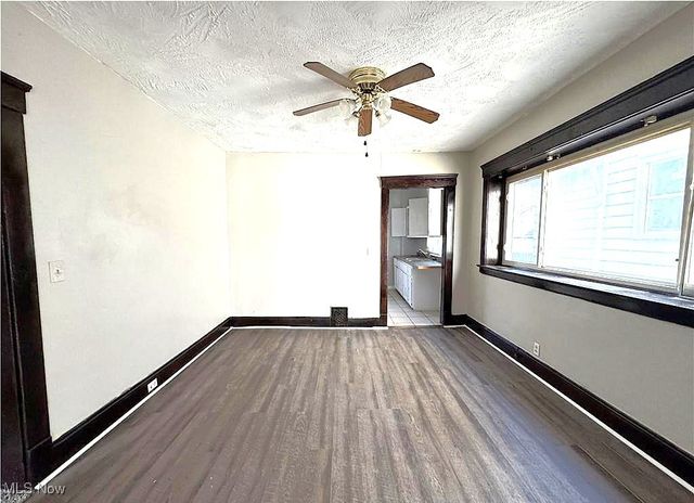 1675 Carlyon Road, East Cleveland, OH 44112