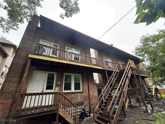 1675 Carlyon Road, East Cleveland, OH 44112