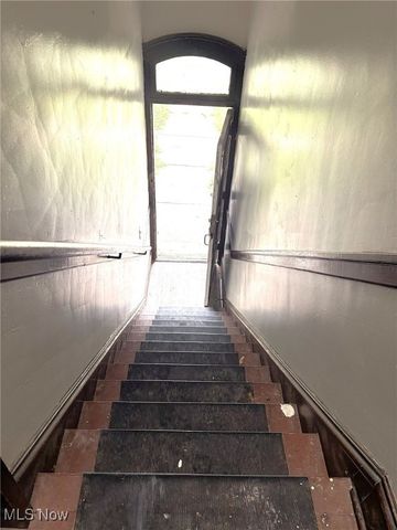 1675 Carlyon Road, East Cleveland, OH 44112