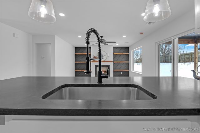 14534 W 19th Street S, Sand Springs, OK 74063