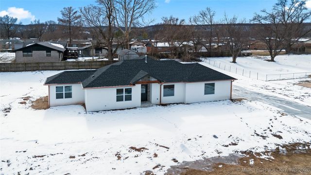 14534 W 19th Street S, Sand Springs, OK 74063