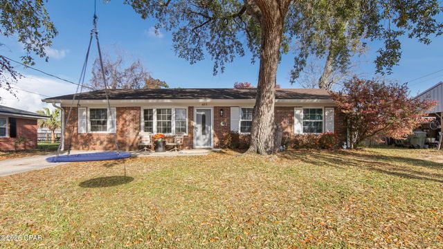 411 Virginia Avenue, Lynn Haven, FL 32444