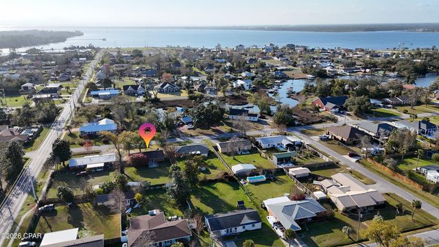 411 Virginia Avenue, Lynn Haven, FL 32444