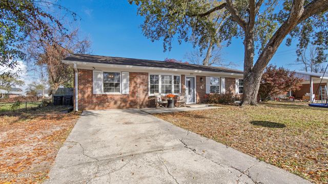411 Virginia Avenue, Lynn Haven, FL 32444