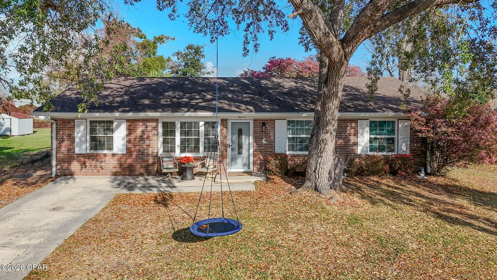 411 Virginia Avenue, Lynn Haven, FL 32444