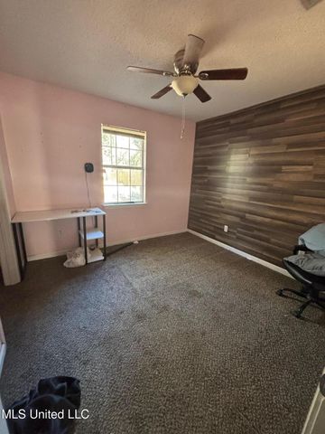 908 Orange Street, Ocean Springs, MS 39564