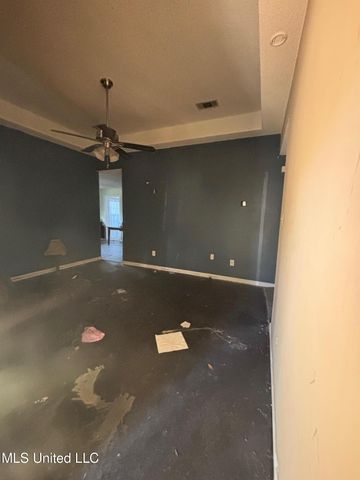 908 Orange Street, Ocean Springs, MS 39564