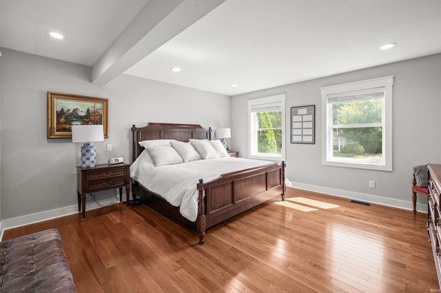 623 Corby Boulevard, South Bend, IN 46617