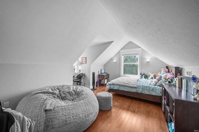 623 Corby Boulevard, South Bend, IN 46617