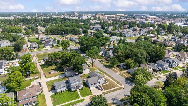 623 Corby Boulevard, South Bend, IN 46617