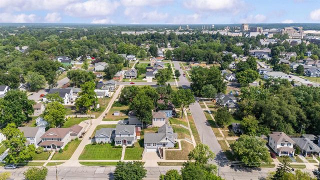 623 Corby Boulevard, South Bend, IN 46617