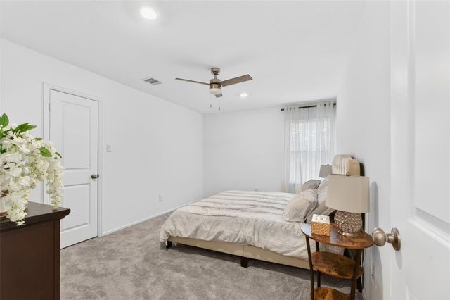 2832 Mistygate Court, Conroe, TX 77301