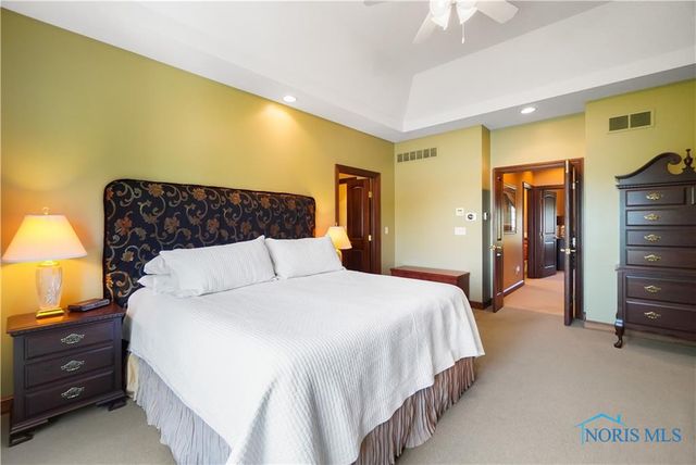 6535 Silver Lake Drive, Findlay, OH 45840