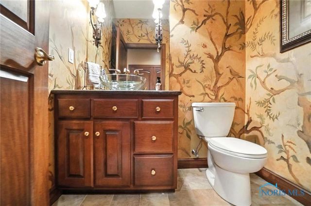 6535 Silver Lake Drive, Findlay, OH 45840