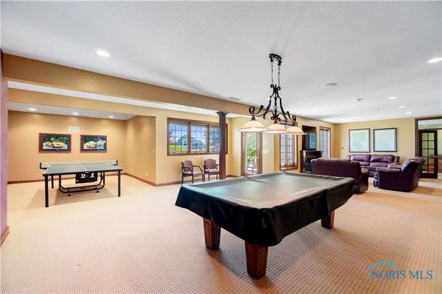 6535 Silver Lake Drive, Findlay, OH 45840