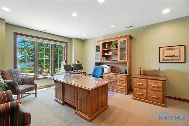 6535 Silver Lake Drive, Findlay, OH 45840