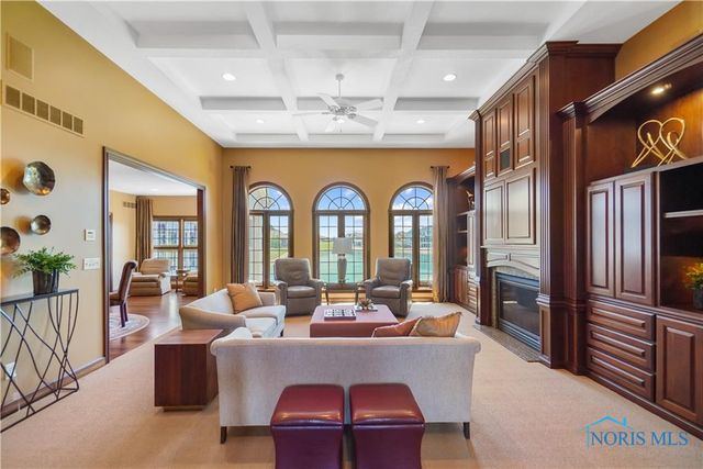 6535 Silver Lake Drive, Findlay, OH 45840