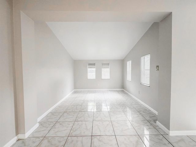 2735 Richard Road B, West Palm Beach, FL 33403