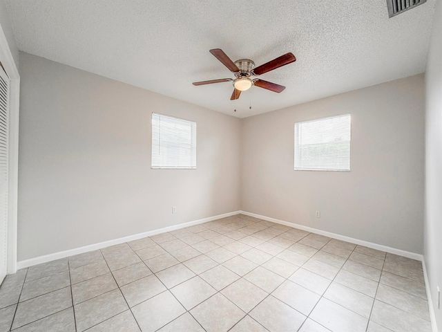 2735 Richard Road B, West Palm Beach, FL 33403