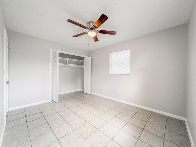 2735 Richard Road B, West Palm Beach, FL 33403