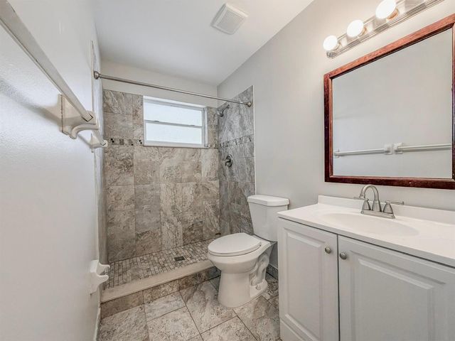 2735 Richard Road B, West Palm Beach, FL 33403