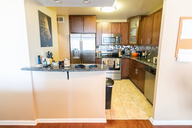 6301 N SHERIDAN Road 16C, Chicago, IL 60660