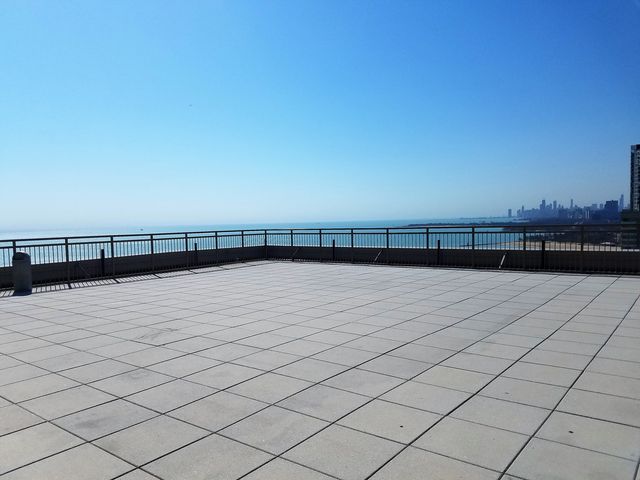 6301 N SHERIDAN Road 16C, Chicago, IL 60660