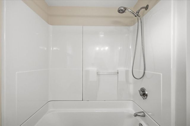 19 Madison Avenue 19, Newton, MA 02460