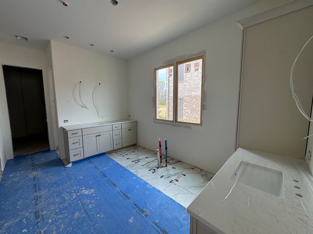 9176 OLD GREEN LN, Germantown, TN 38138