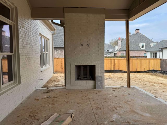 9176 OLD GREEN LN, Germantown, TN 38138