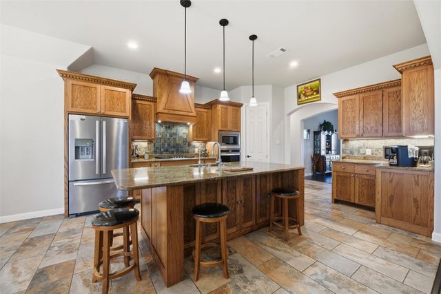 25275 Williams Drive, Justin, TX 76247