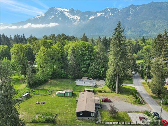 31113 W Whitehorse Drive, Arlington, WA 98223