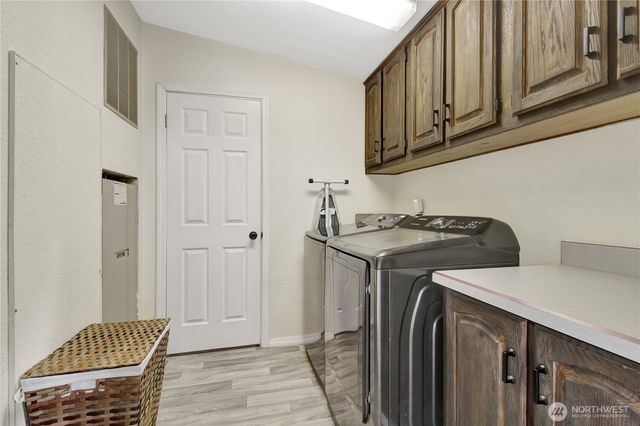 31113 W Whitehorse Drive, Arlington, WA 98223