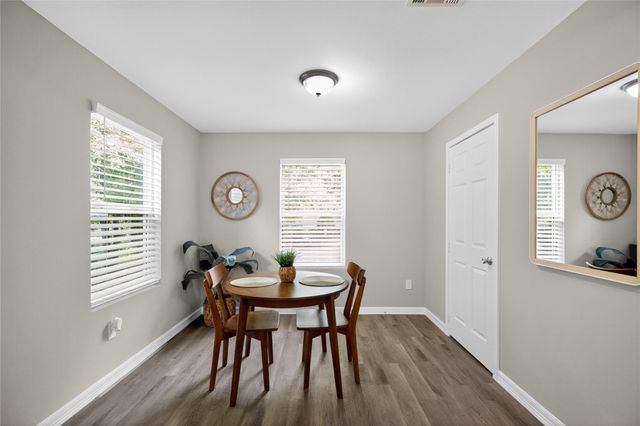 5233 Higgins Street, Houston, TX 77033