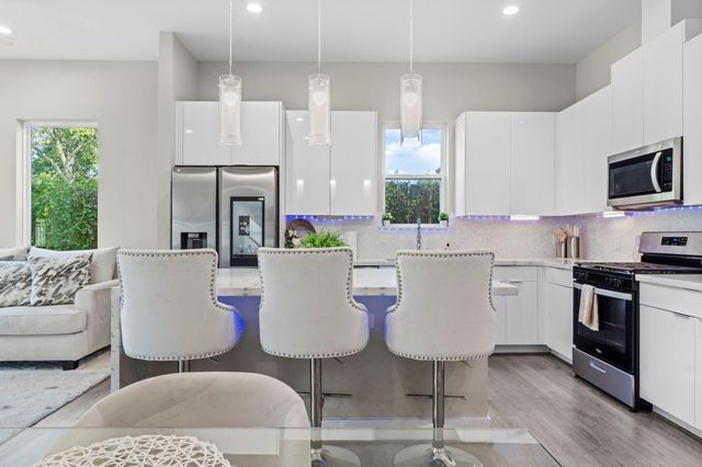 851 Prosper Street, Houston, TX 77088