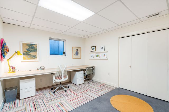 626 Calle De Valdez, Santa Fe, NM 87505