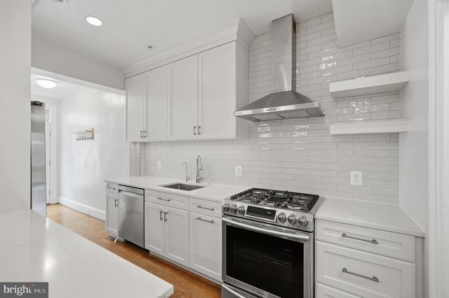 3839 BEECHER ST NW, Washington, DC 20007