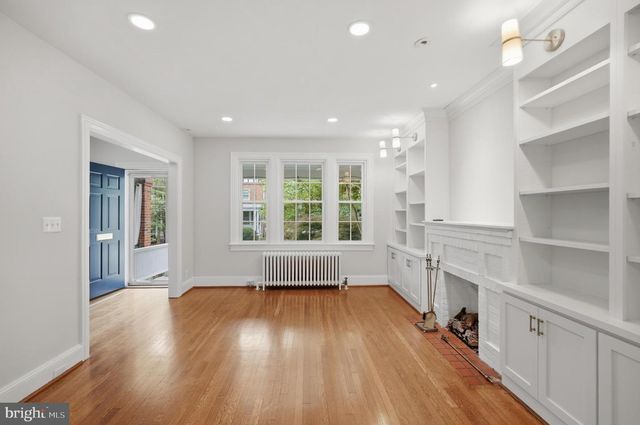 3839 BEECHER ST NW, Washington, DC 20007