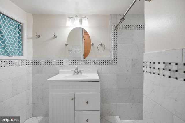 3839 BEECHER ST NW, Washington, DC 20007