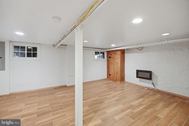 3839 BEECHER ST NW, Washington, DC 20007